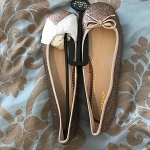 Rose gold flat size 9.5